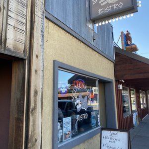 Junkyard Bistro
